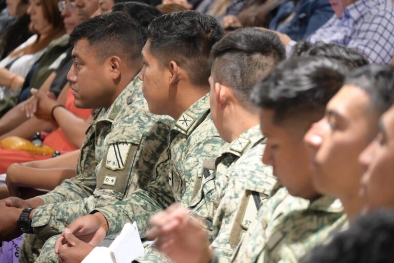 FGJE capacita a cuerpos de seguridad