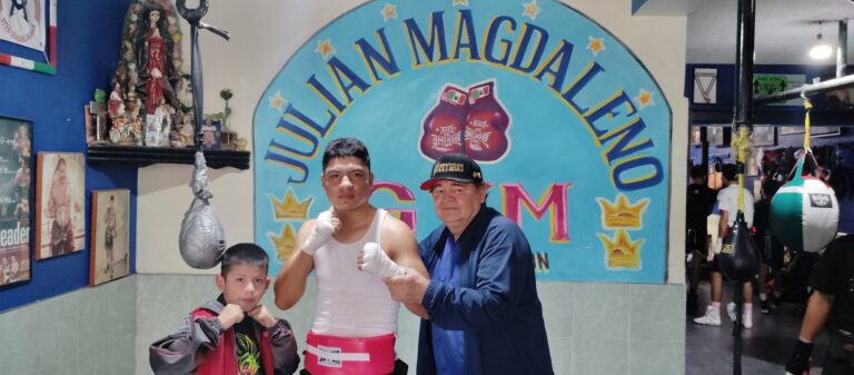Boxeador zacatecano entrena con Chepo Reynoso