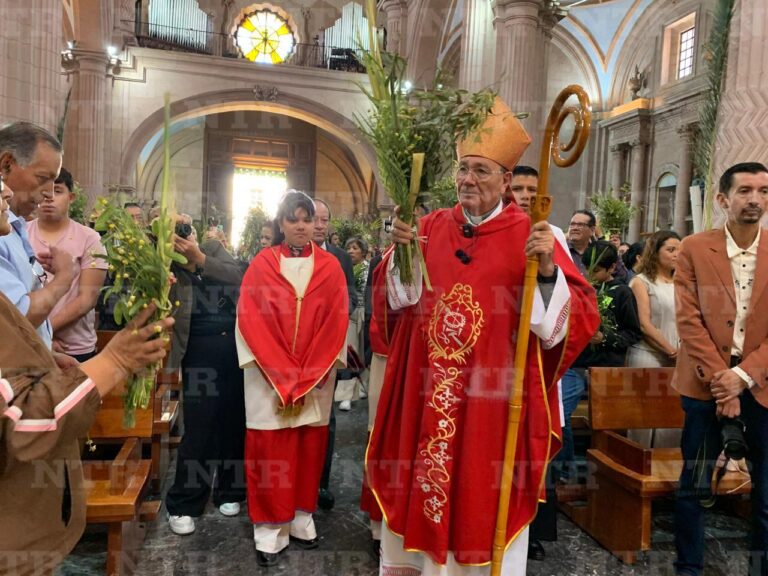 Celebran Domingo de Ramos en la capital