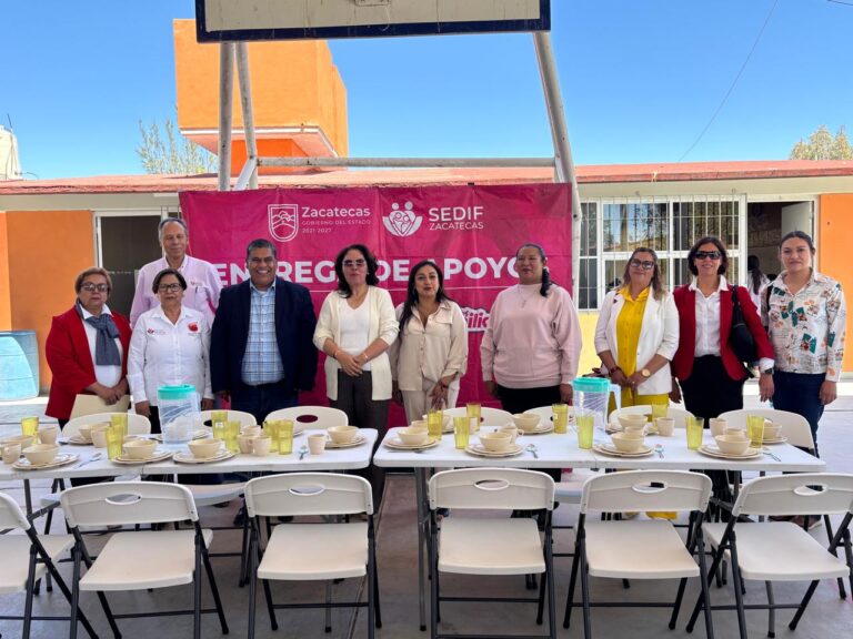 Entregan espacio alimentario en primaria de Sombrererete