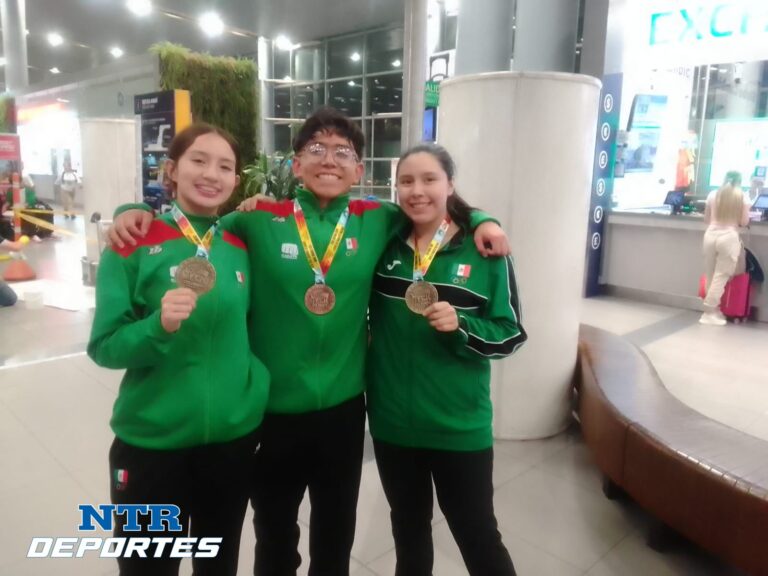 Zacatecanos ganan medalla en Colombia