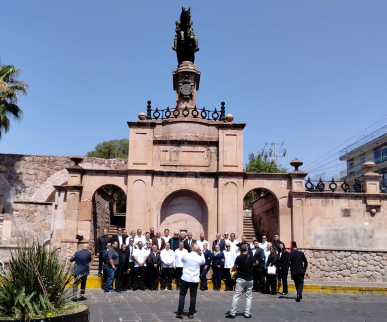 Conmemoran masones sitio de Puebla