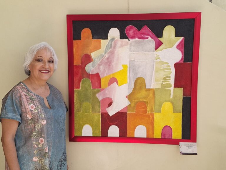 Docente jubilada comparte su arte