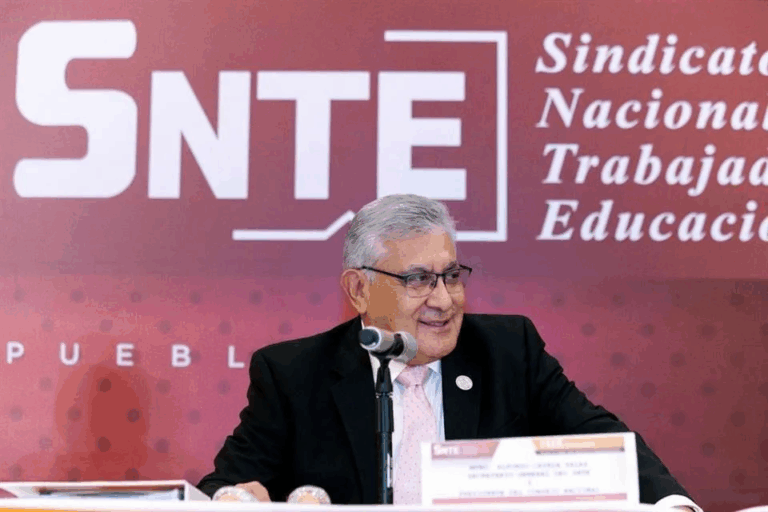 Innecesario abrogar ley del ISSSTE, afirma SNTE