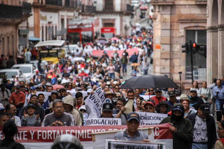 Convocan telesecundarias a “megamarcha y plantón”