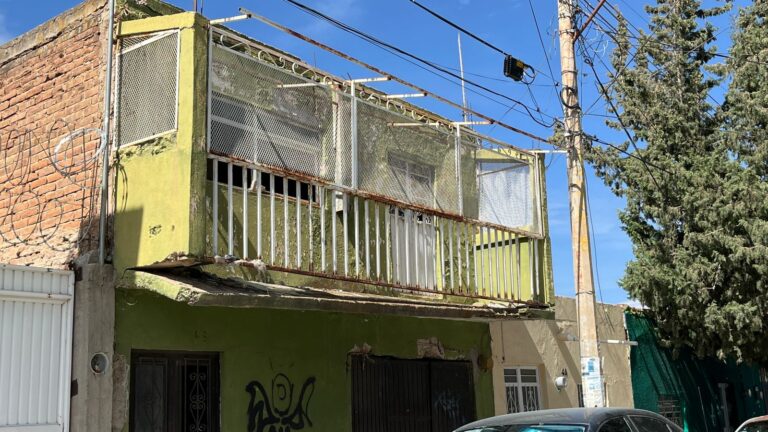 Temen en la Durango el desplome de un balcón