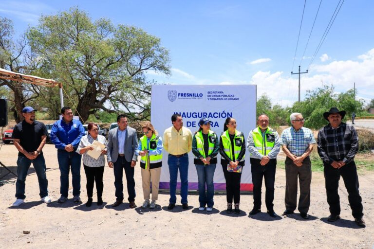 Inician trabajos de bacheo en San Cristóbal