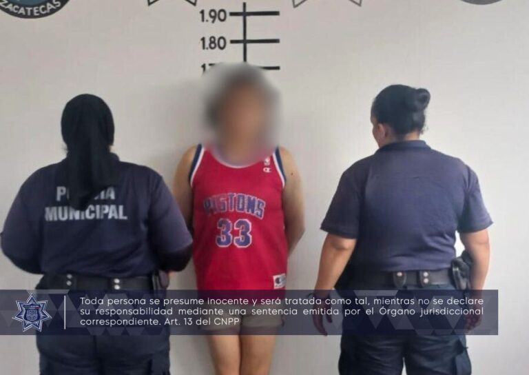 Detienen a mujer por violencia familiar