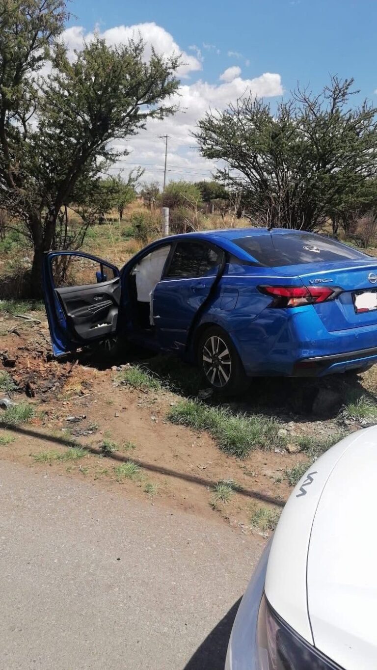 Cae en zanja y resulta lesionado
