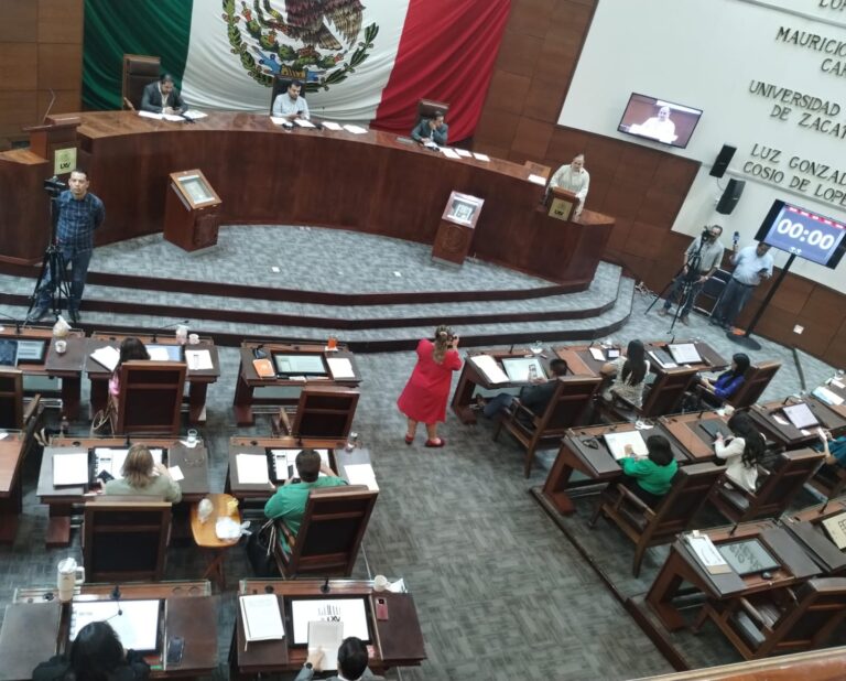 Llama MC a que comparezcan secretarios involucrados en segundo piso