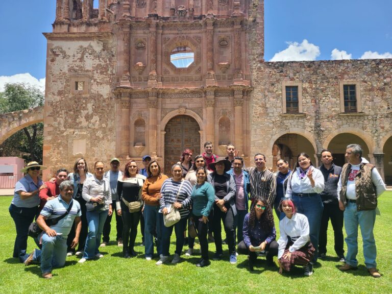 Comparte experiencias sobre estadía internacional