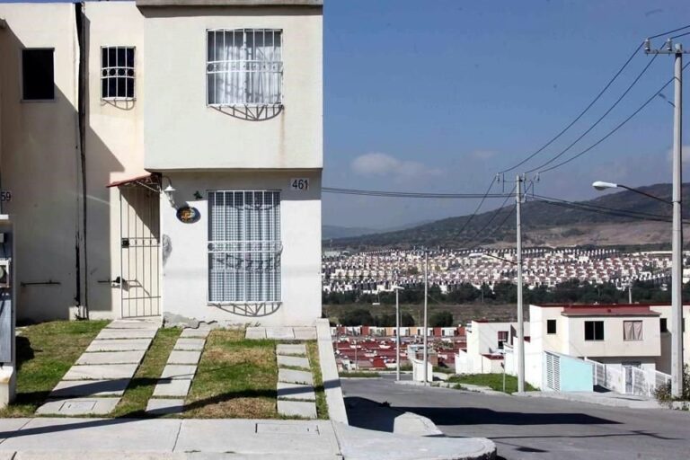 Disminuye 50% venta de vivienda