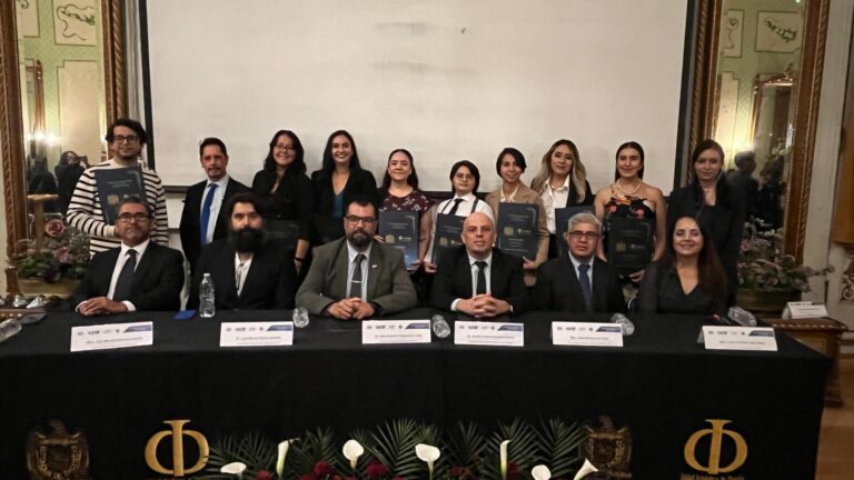 Egresan 34 filósofos de la UAZ