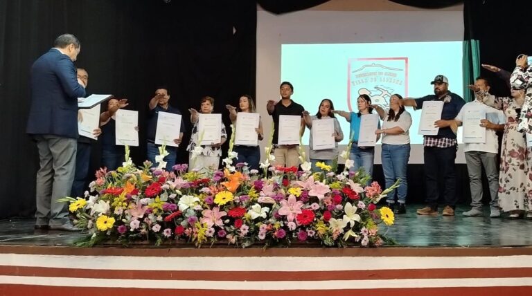 Concretan hermanamiento Sombrerete y Miguel Auza
