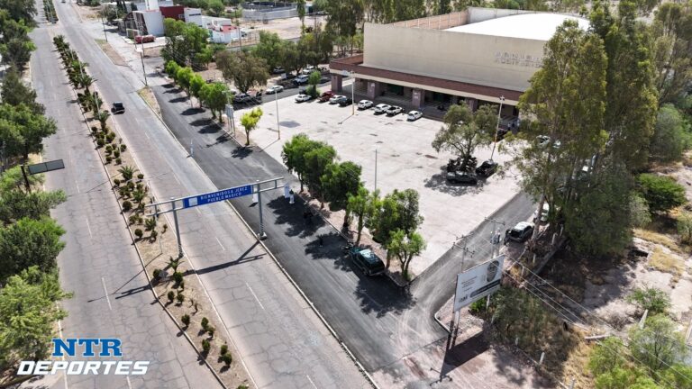 Inauguran pavimentación en circuito del gimnasio