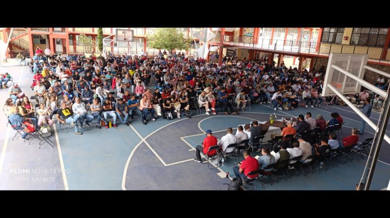 Sección SNTE 34 mantiene paro