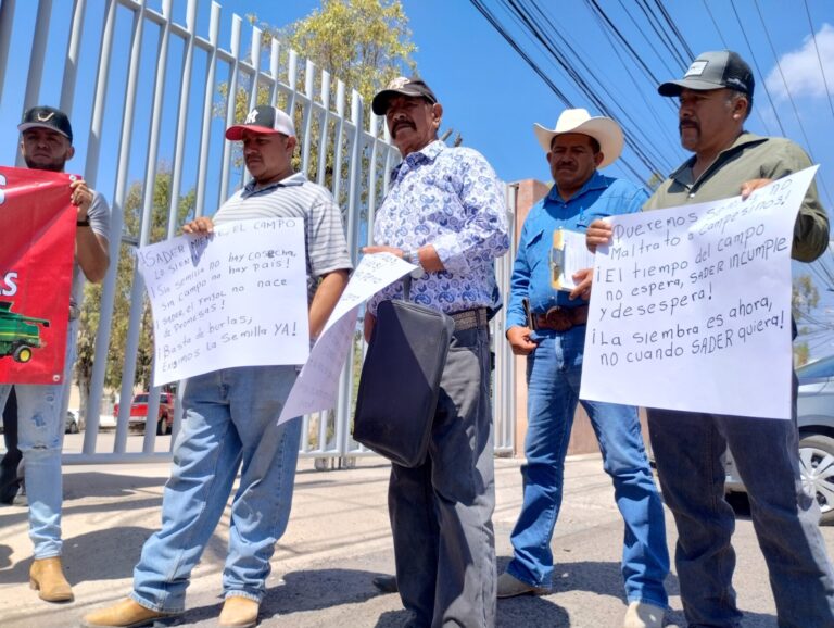 Campesinos zacatecanos se suman a protesta nacional