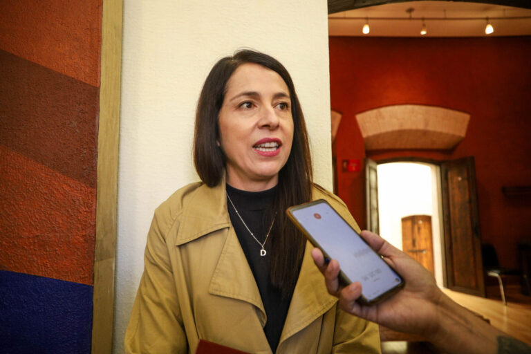 Reubica IZC a 25 ex trabajadores de Banda Sinfónica