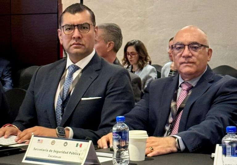 Sostienen diálogo binacional contra el tráfico de armas