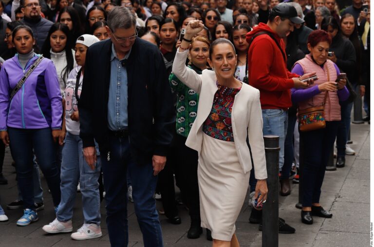 Vota Sheinbaum: ‘Viva la democracia’