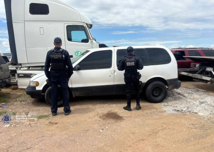 Asegura PMZ camioneta con placas sobrepuestas