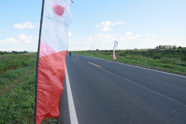 Rehabilitaron 12.4 kilómetros del tramo carretero Calera–Santiaguillo