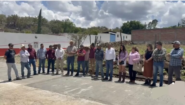 Reconstruirán carretera desde Huitzila a Tequila