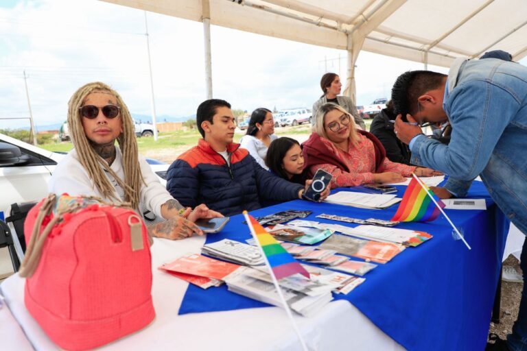 Con campaña, previenen delitos en Fresnillo
