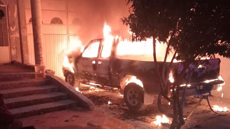 Se incendia vehículo en Las Aves