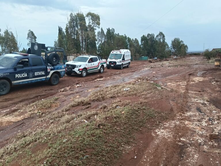 Lluvias provocan inundaciones en la González Ortega