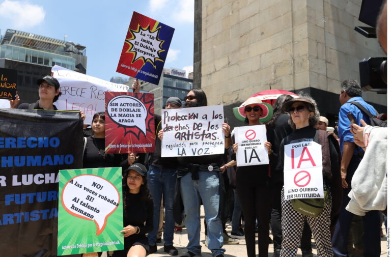 Marchan en CDMX para exigir regulación de la IA