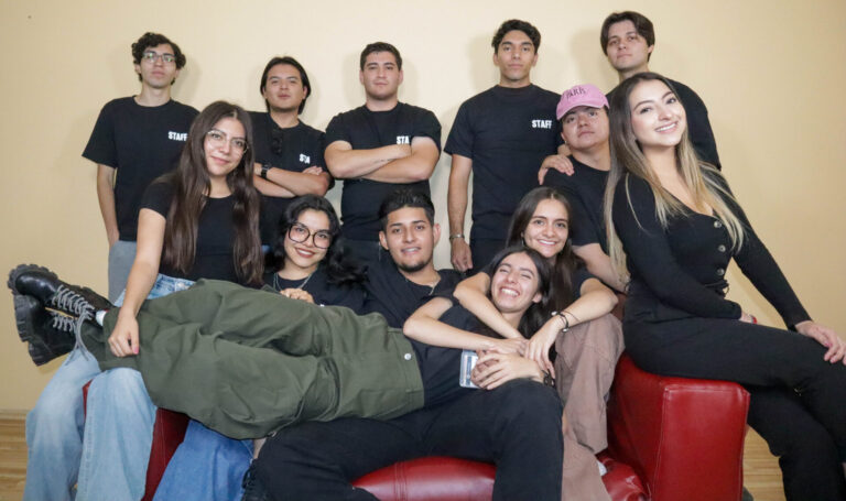 Preparan Mentiras, El Musical, estudiantes de la UVC