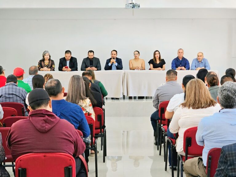 Fortalece Cecytez vínculos con padres de familia
