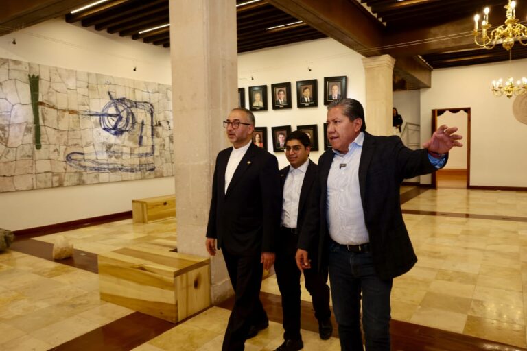 Recibe Zacatecas al Embajador de la República Islámica de Irán