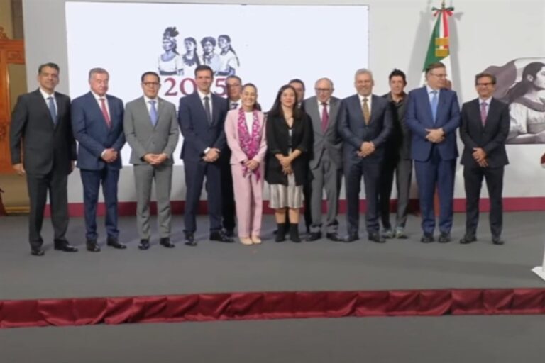Anuncian inversión de 4 farmacéuticas por 12 mil mdp