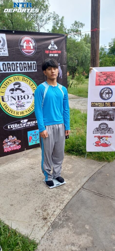 Boxeadores zacatecanos brillan en Saltillo