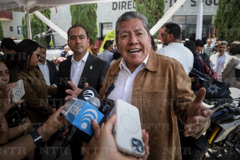 Pide gobernador actualizar datos a EU
