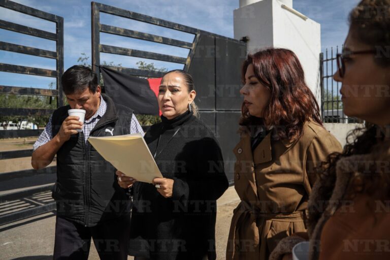 Toman Agronomía; exigen carga laboral