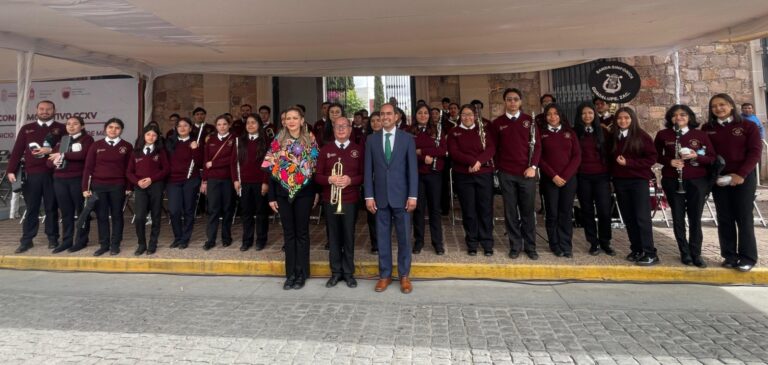 Reconocen a banda sinfónica de Guadalupe