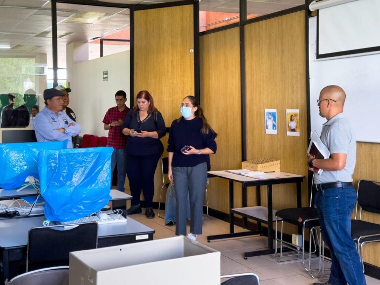 Supervisan instalaciones de la UTZAC
