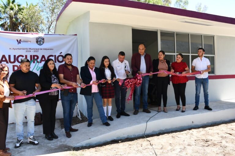 Inauguran aula en CBTA 167 de Valparaíso
