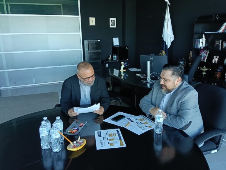 Colabora FGJEZ con sector académico