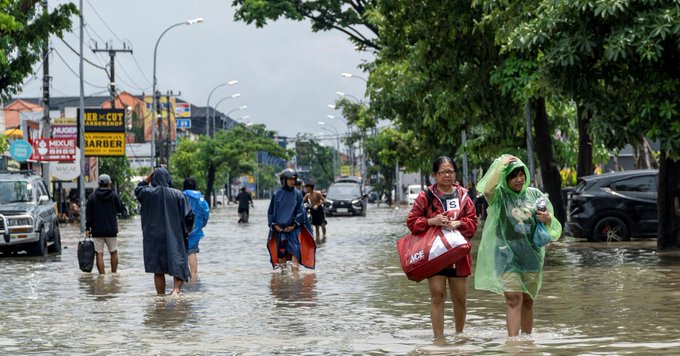 Deja al menos seis muertos las inundaciones en Indonesia