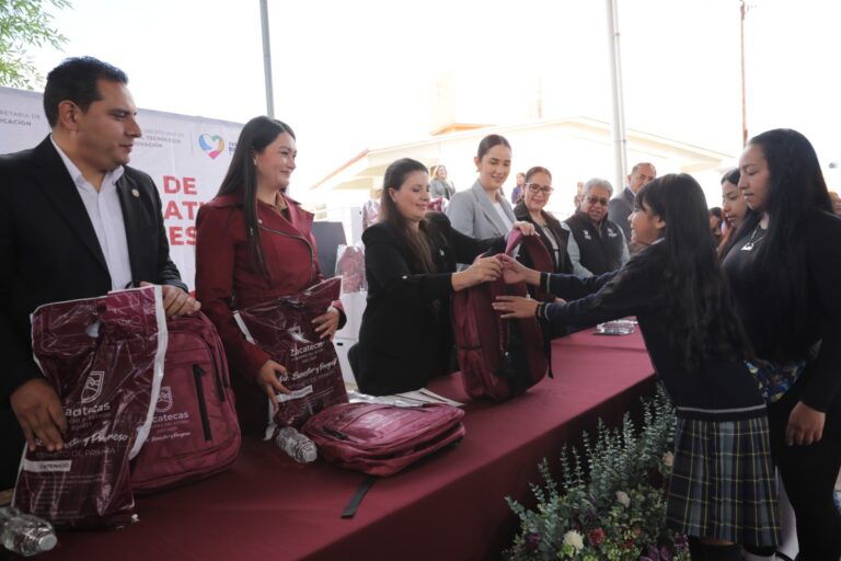 Invierten 184 mdp en apoyos educativos