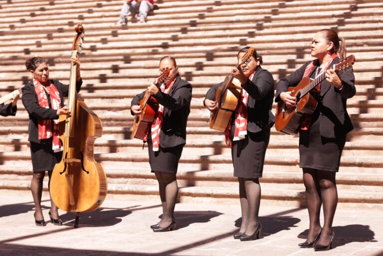 Convocan a la Rondalla de la Sección 58