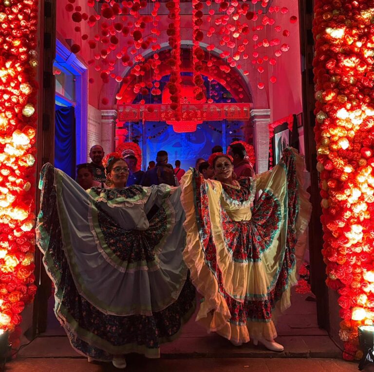 Realiza ayuntamiento capitalino evento de Día de Muertos