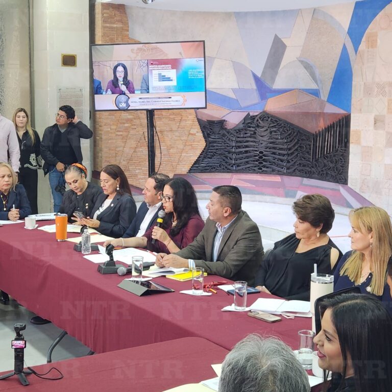 Comparece Salinas Flores; declara contención del gasto durante 2024
