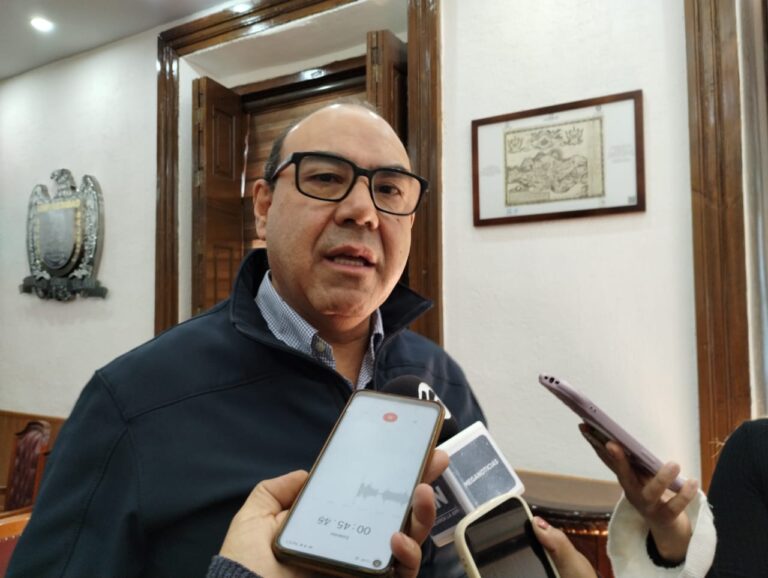 Heredados, movimientos irregulares de docentes: rector de la UAZ