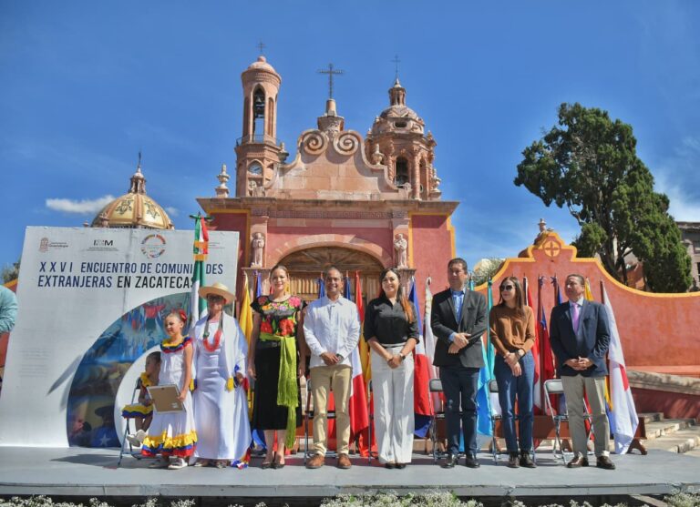 Celebran tarde multicultural en Guadalupe