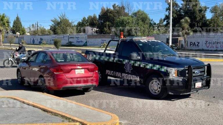 Chocan en la Prolongación Sonora y Avenida Hombres Ilustres
